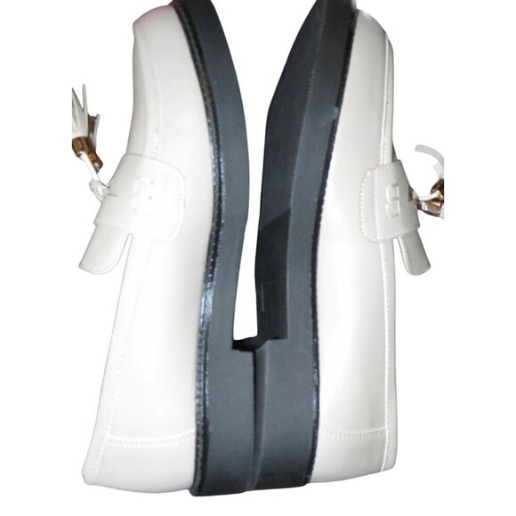 Justfab Georgia Tassel Embellished Cream Vegan Leather Slip On Loafers size 7 - Picture 5 of 8